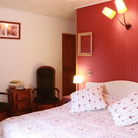シュズ・ラ・ルッス Lo Rastelie Bed & Breakfast エクステリア 写真